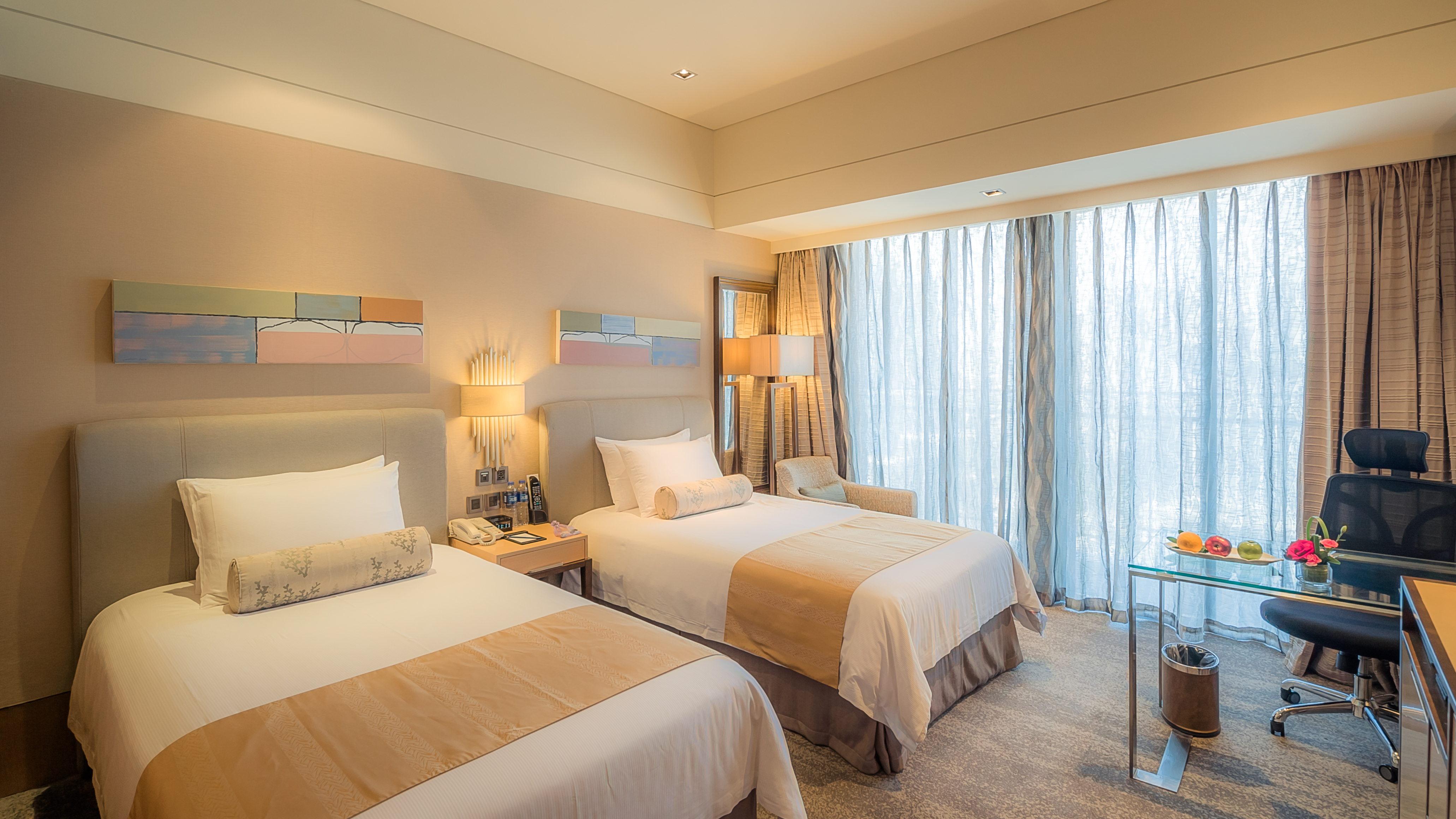 高級CBD景觀雙床房（陽臺）