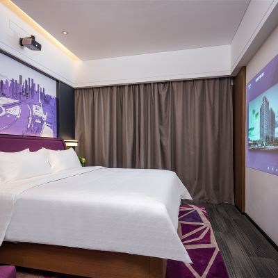 高級影視大床房 大連中山希爾頓歡朋飯店優惠