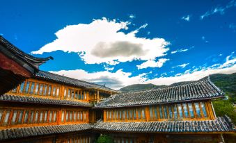 E-outfitting Boutique Hotel Lijiang