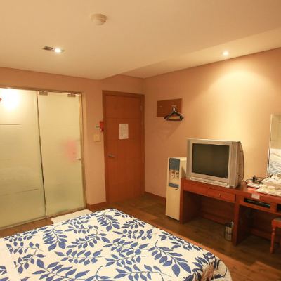 더블룸 아일랜드 모텔 화성 쿠폰