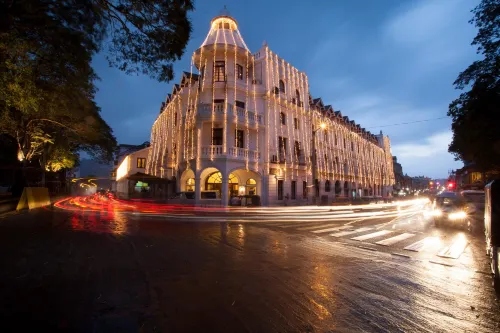 Queen's Hotel Kandy - 160 Years of Heritage & Luxury