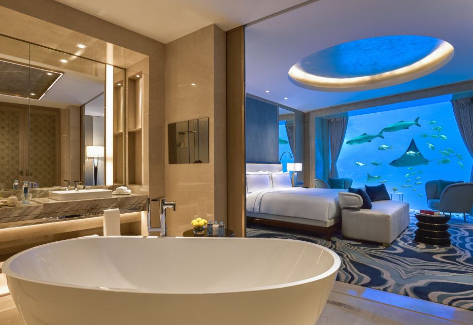 尼普頓水底套房