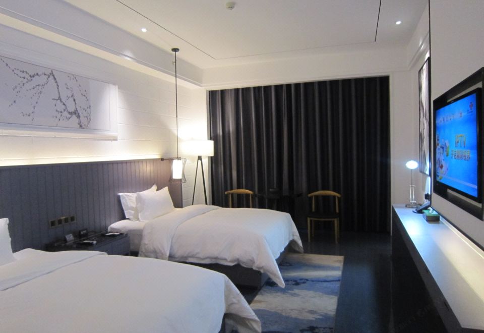 Metropolo Jinjiang Hotels (Alashan Zuoqi)Elegant Twin Room