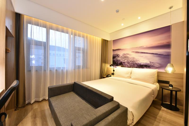 雅致房（手机投屏）