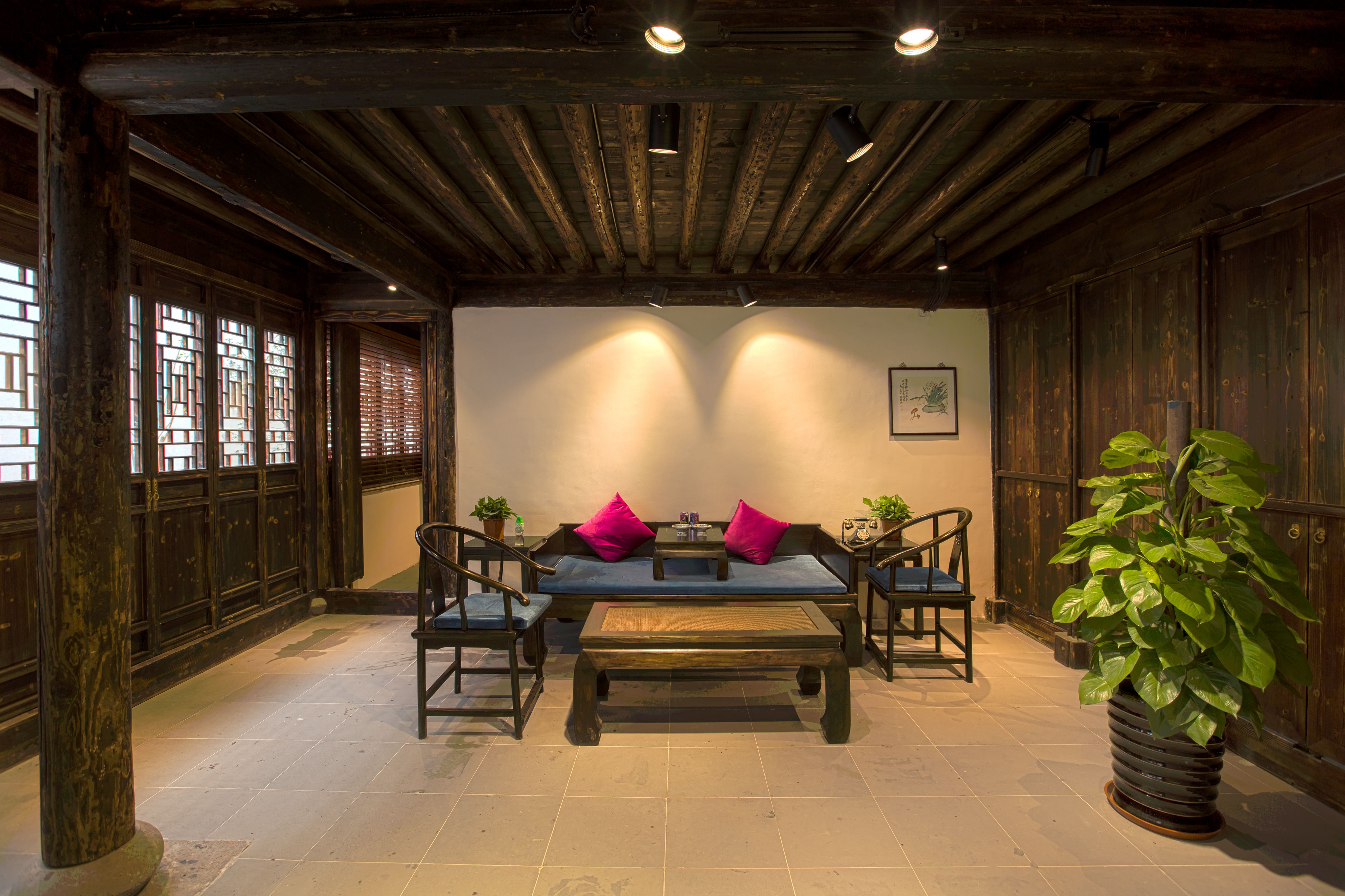 南冯家二进套房