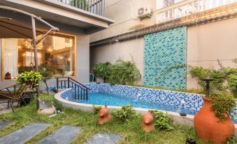 Taibei Holiday Villa