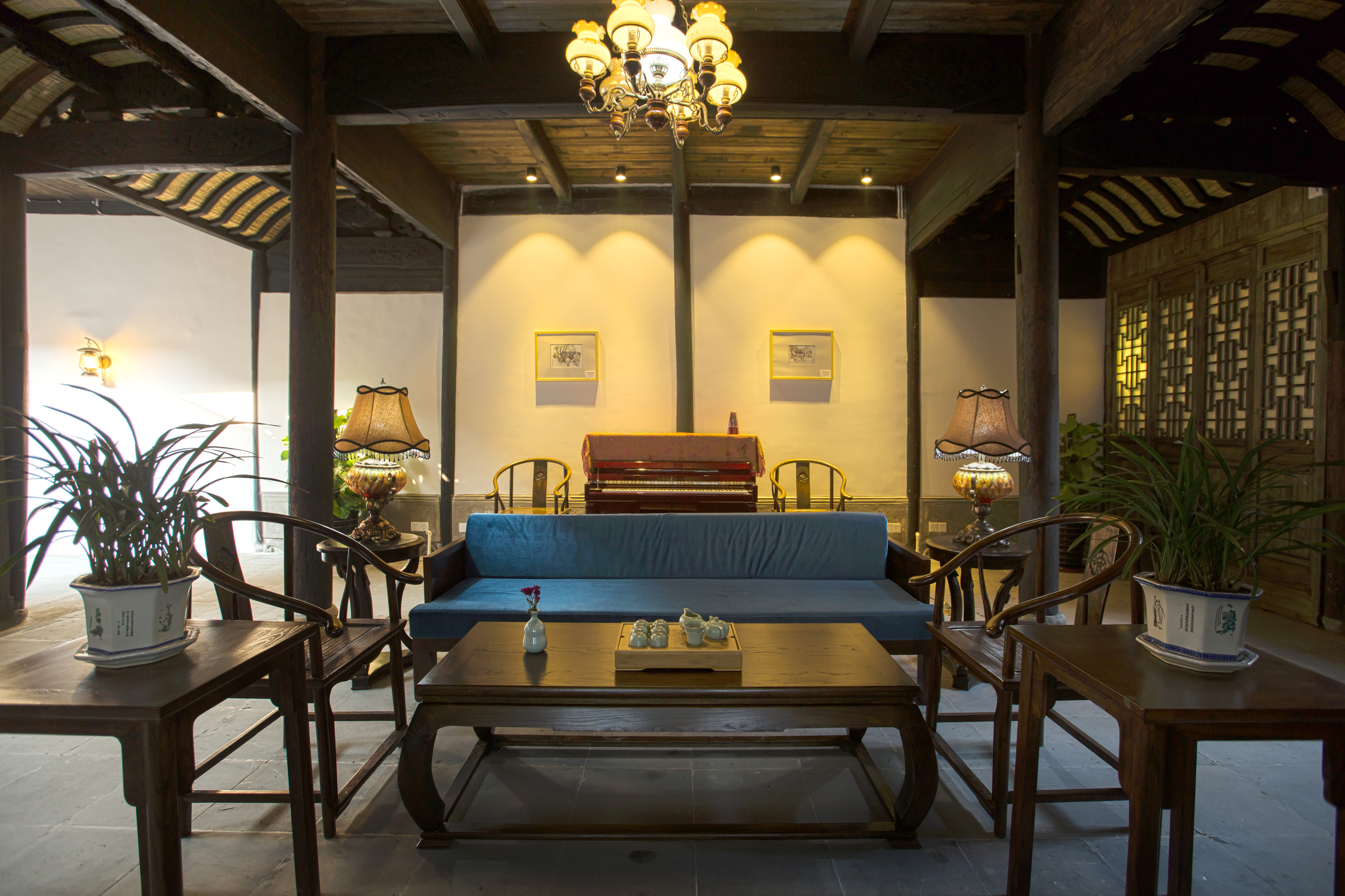 临河独栋·三卧一庭院江南庭院（73号）（绝美雕花床+超大榻榻米+独立厨房）