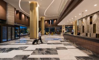 A photo of the lobby at Hotel Le Plaza Kuala Lumpur in Malaysia was taken by a person at Novotel Shanghai Hongqiao