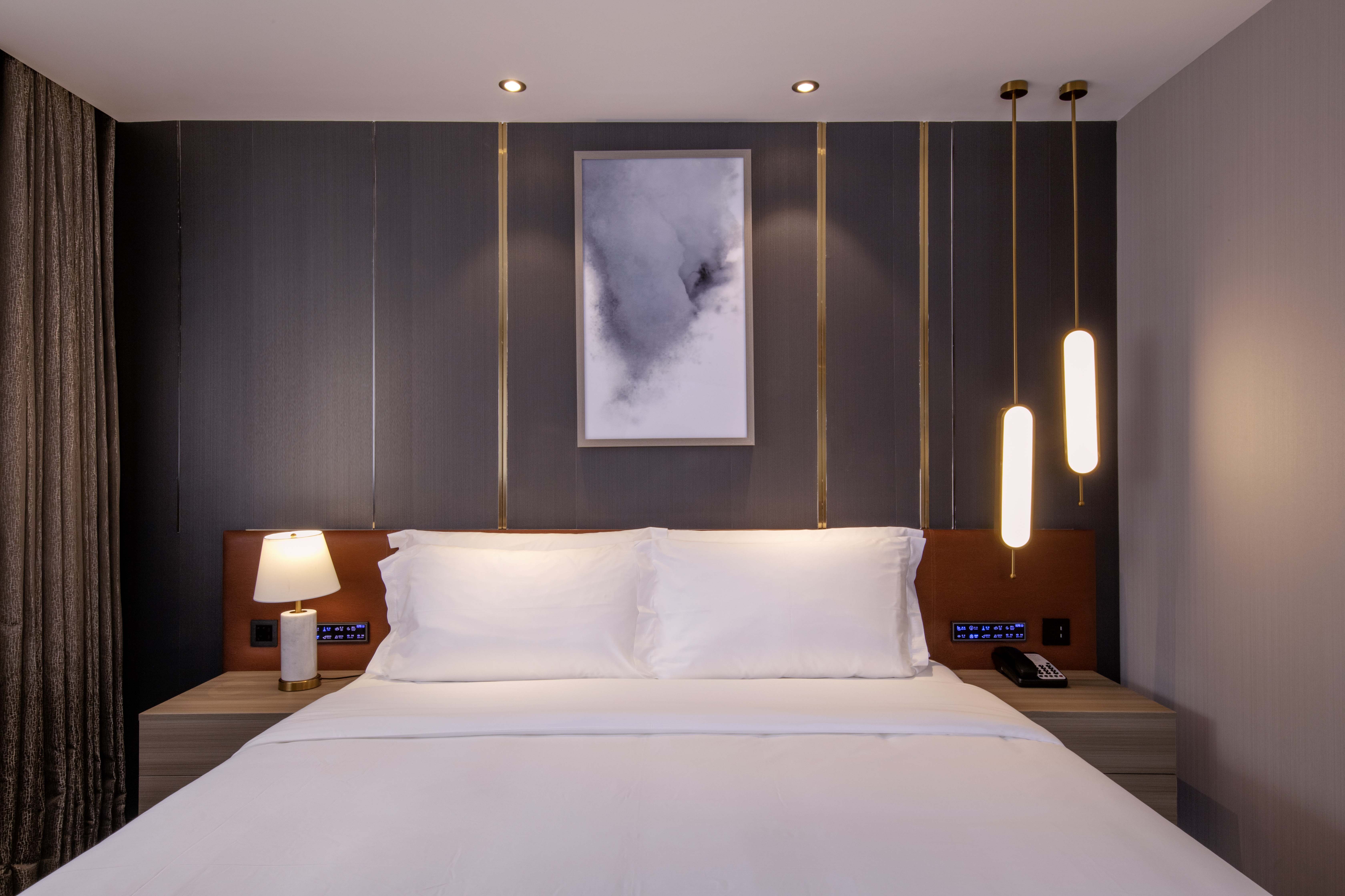 高级大床房（小冰箱）