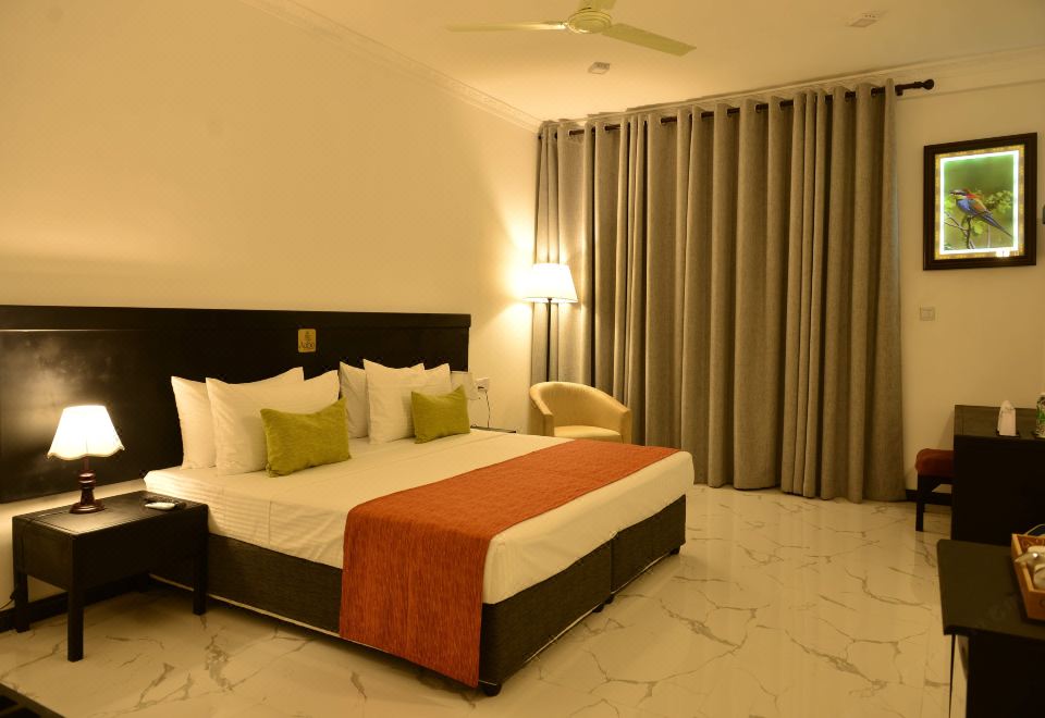 Agbo Hotel Deluxe Double Room