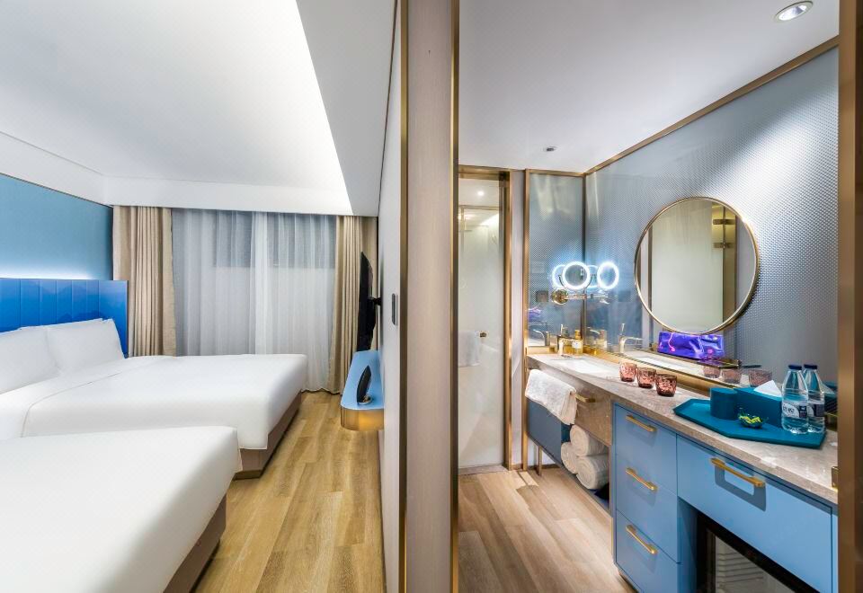 心享豪華家庭房（智能客控+小冰箱）