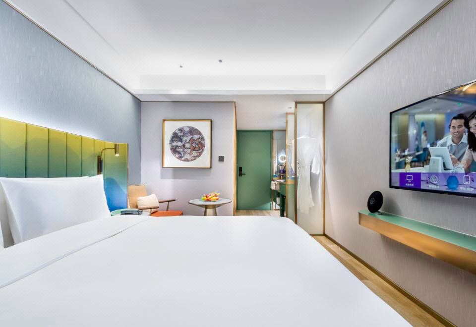 心悅高級大床房（智能客控+小冰箱）