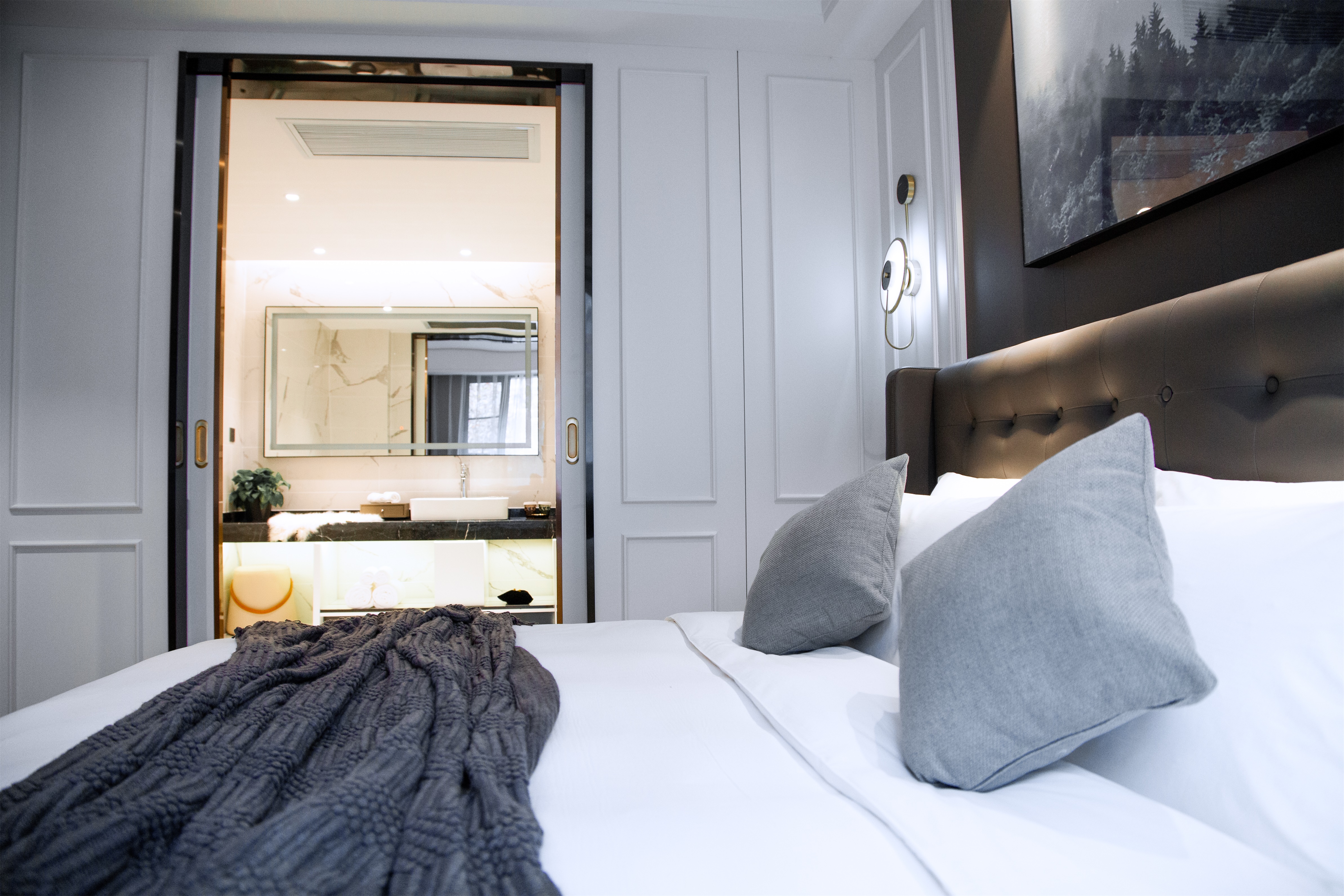 WAYA套房（芝华士按摩椅+零压记忆床垫+智能客控）