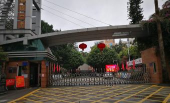 Jiu Tian Fashion Hotel