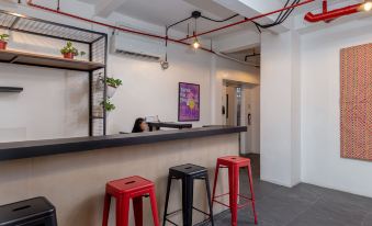 Draper Startup House for Entrepreneurs - Hostel