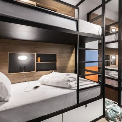 四人超大宿舍（整套居室） G 青年旅舍優惠