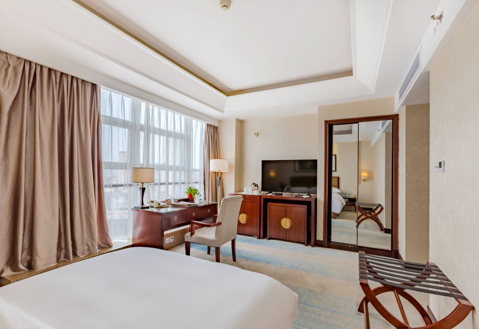 城景高级大床房