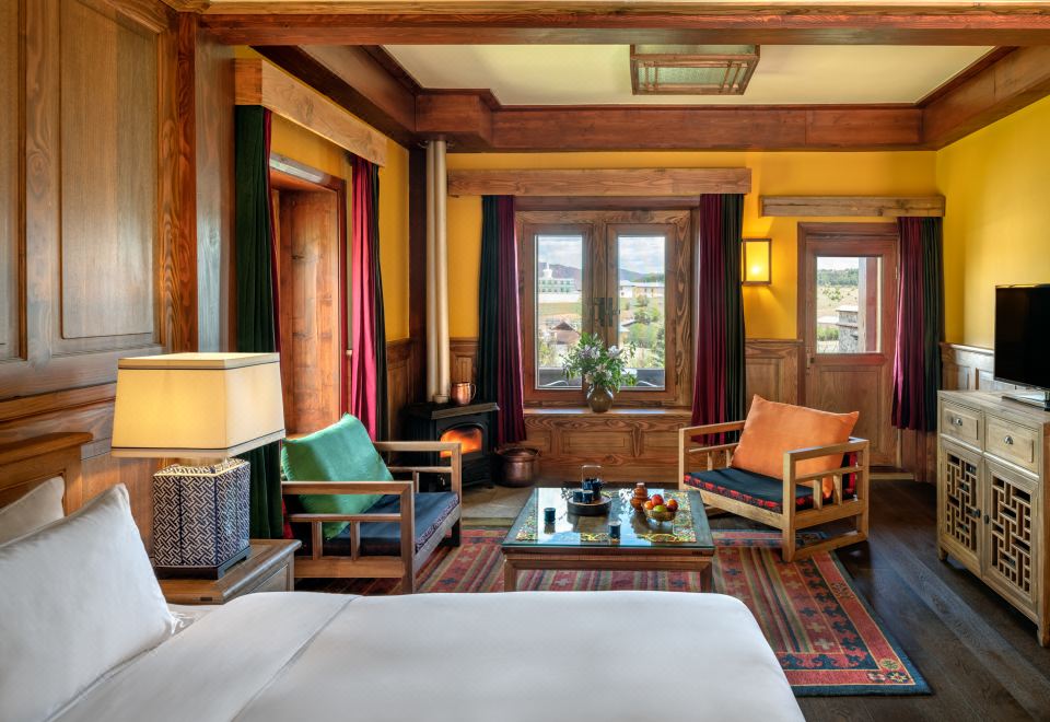 Songtsam Shangri-la LinkaDeluxe Double Room