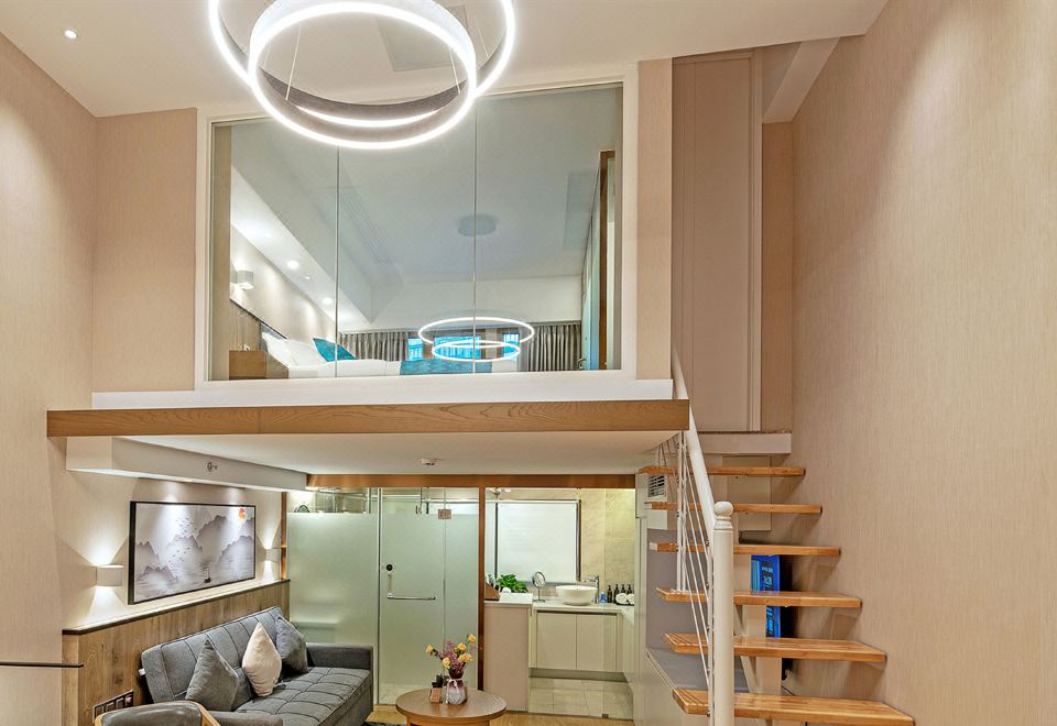 静雅复式大床房【大沙发+零压床垫】