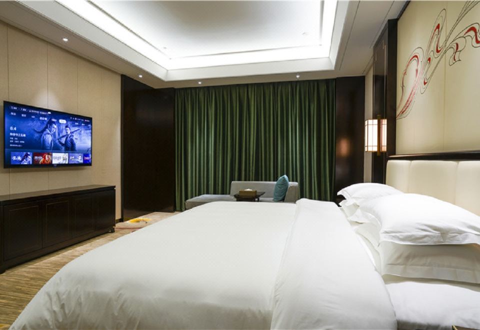 Tianhe Hotel DunhuangDeluxe Suite