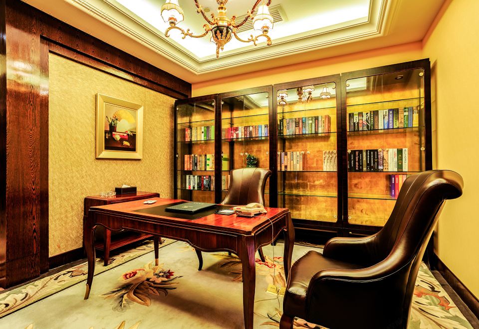 Cloud Nine Resort HotelYunding Executive Exhibition Room