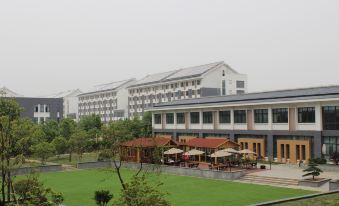 Yunting International Garden Hotel