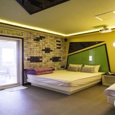 Luxury Room for six 아이즈 모텔 송정 쿠폰