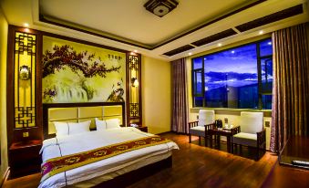 Home Hotel (Lijiang Sanyi International Airport)