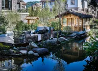 Wuyishan Six Shang · Waterfront Mountains and Beautiful Stays Hotele w: 