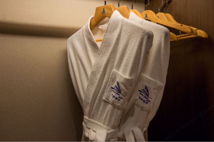 Elegant Deluxe Double Room