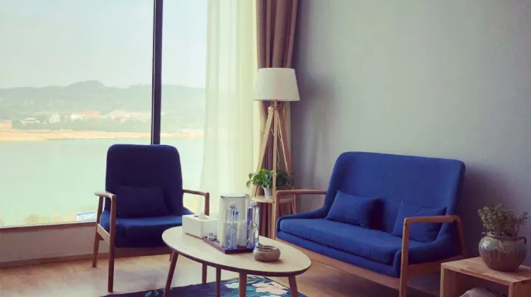 南部與君拾景客棧 外観