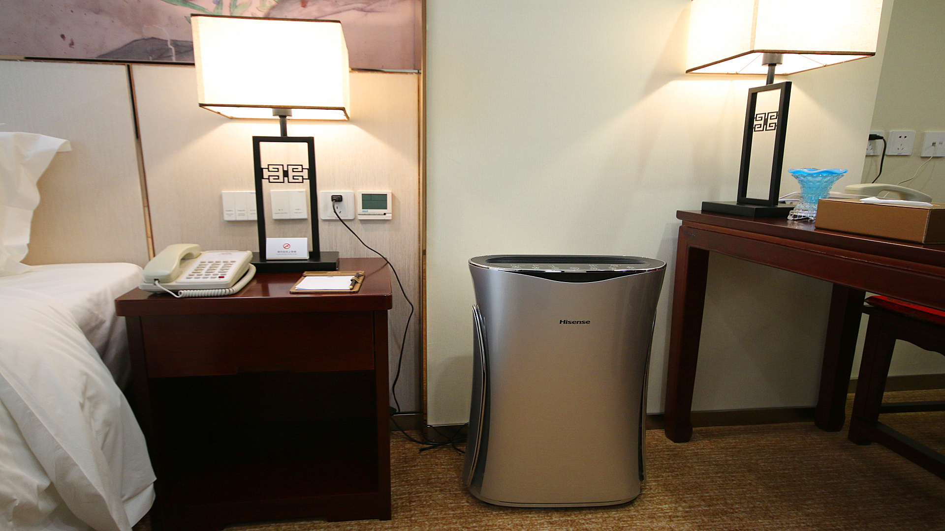 行政河景大床房