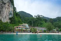 Phi Phi Cliff Beach Resort