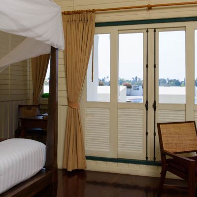 Deluxe Room with Pool View