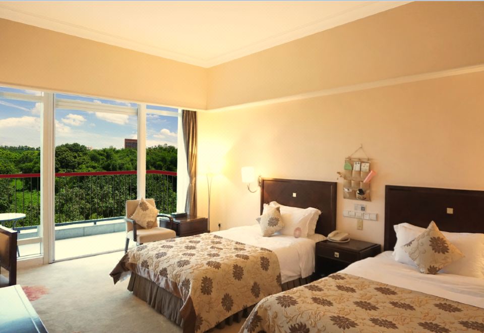 University Town International HotelDeluxe Panoramic Twin Room