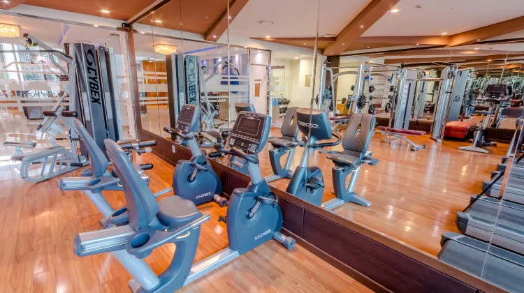 The Blue Sky Hotel and Tower 施設