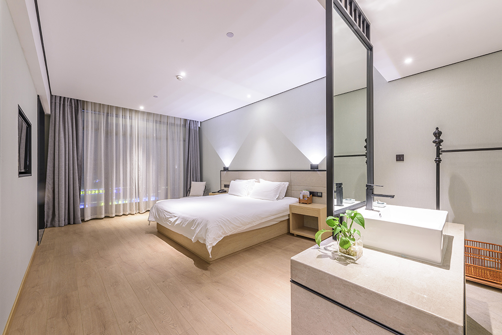 湖景亲子主题套房