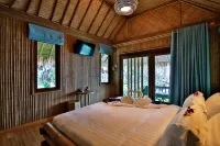 Phi Phi CoCo Beach Resort