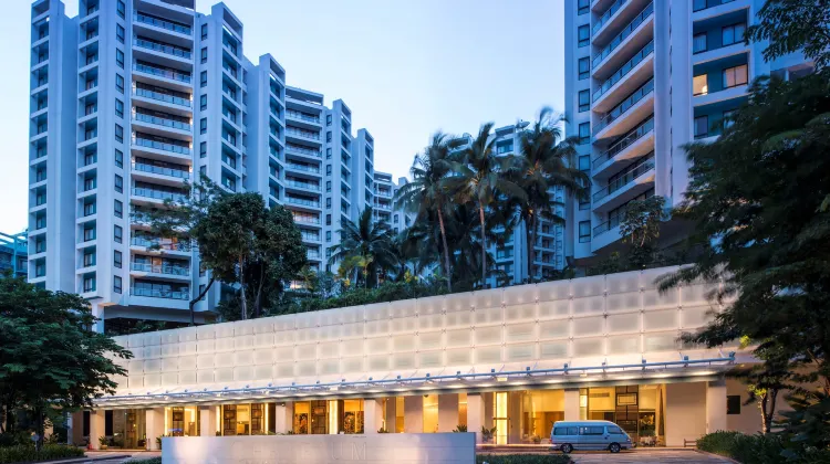 Chatrium Residence Sathon Bangkok Exterior