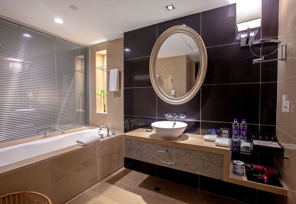 行政豪华大床房