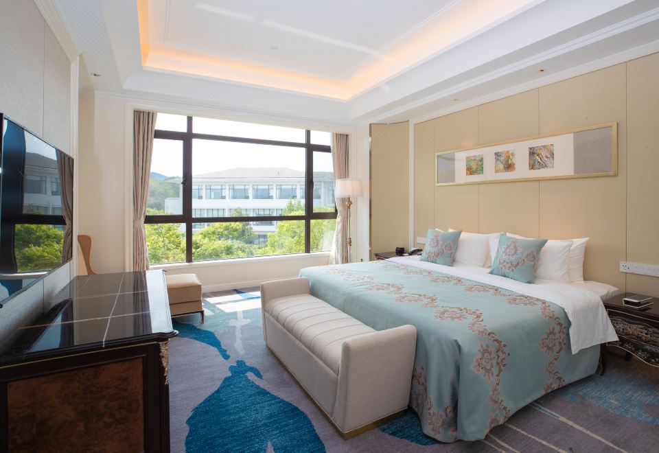 鐘山樓·鐘山套房 -飽覽湖光山色