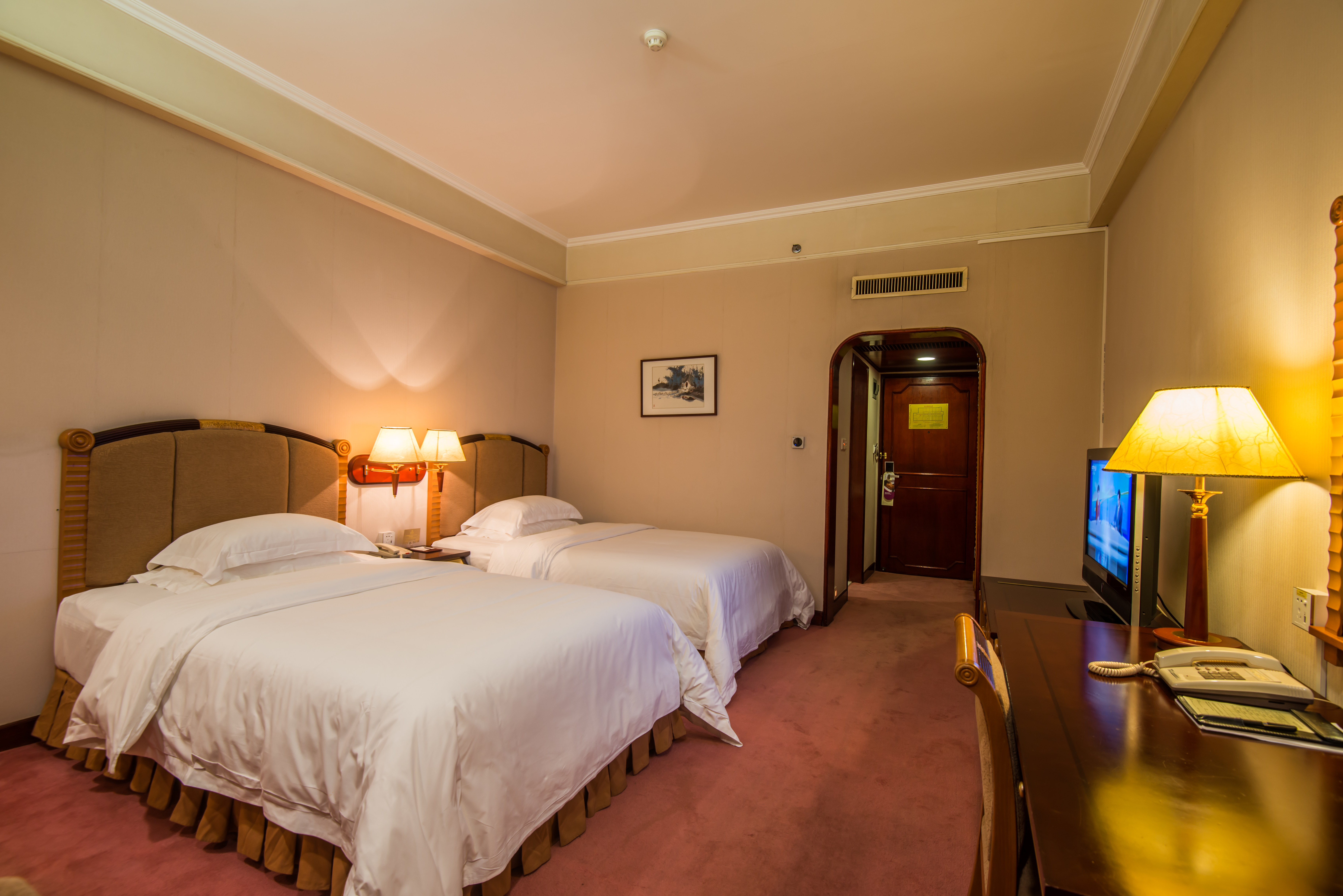 联谊楼标准双床房