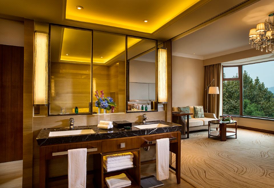 索菲特套房（一室開放式設計）