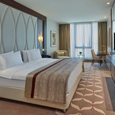 Deluxe Room With Queen Size Bed