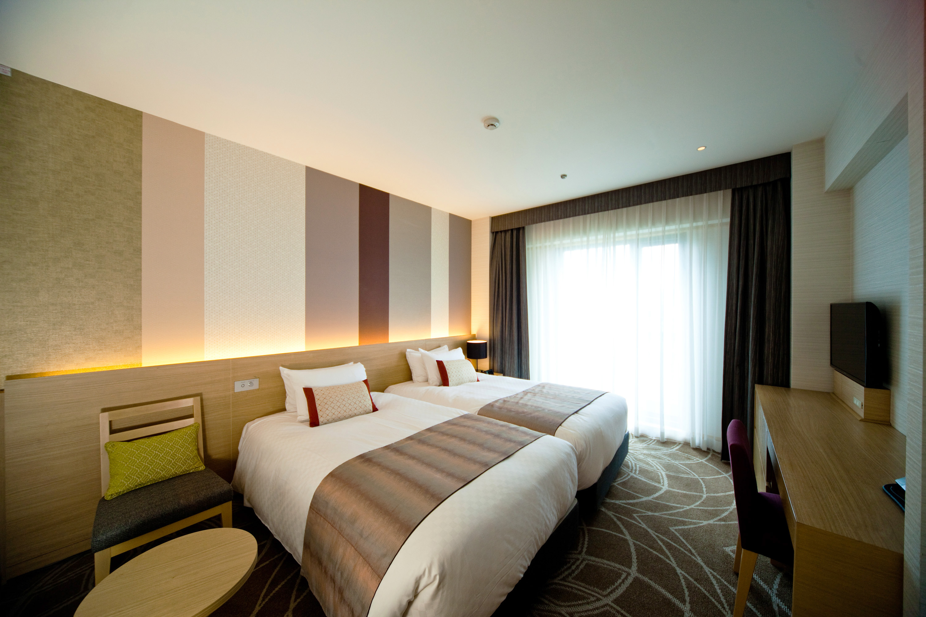 普通楼层标准荷里活双床房