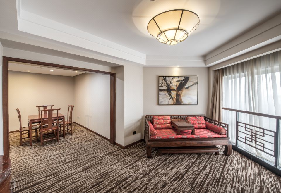 主楼商务豪华套房