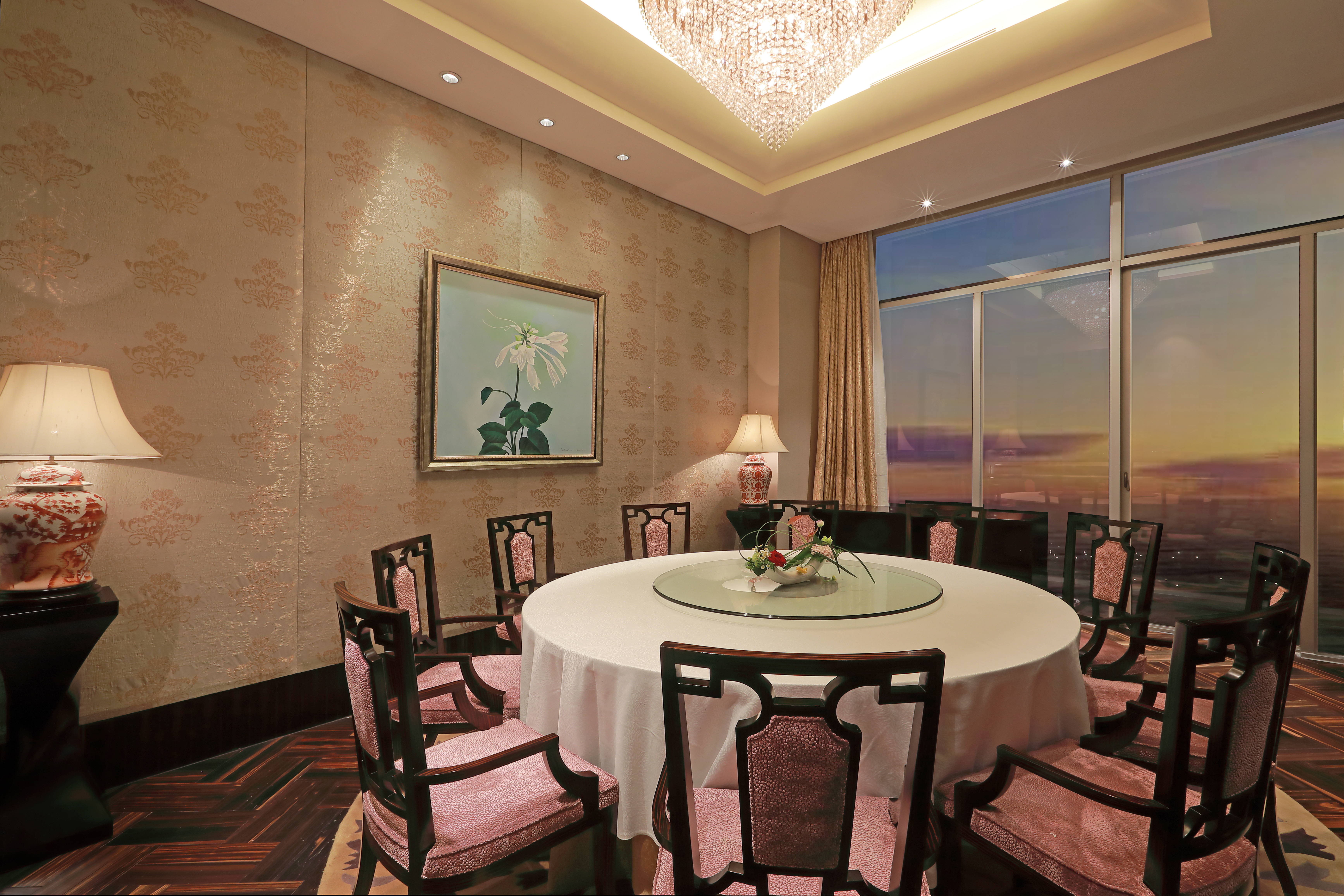 金厦海景贵宾套房（180°海景，带阳台）