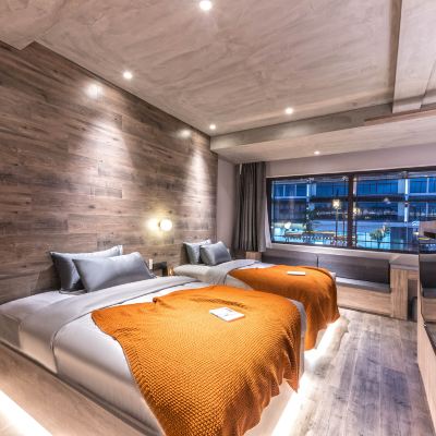 鳳台•浴缸家庭房（深泡浴缸，恆溫馬桶，mini冰箱） 蘇州·璞宿飯店（觀前街拙政園店）優惠