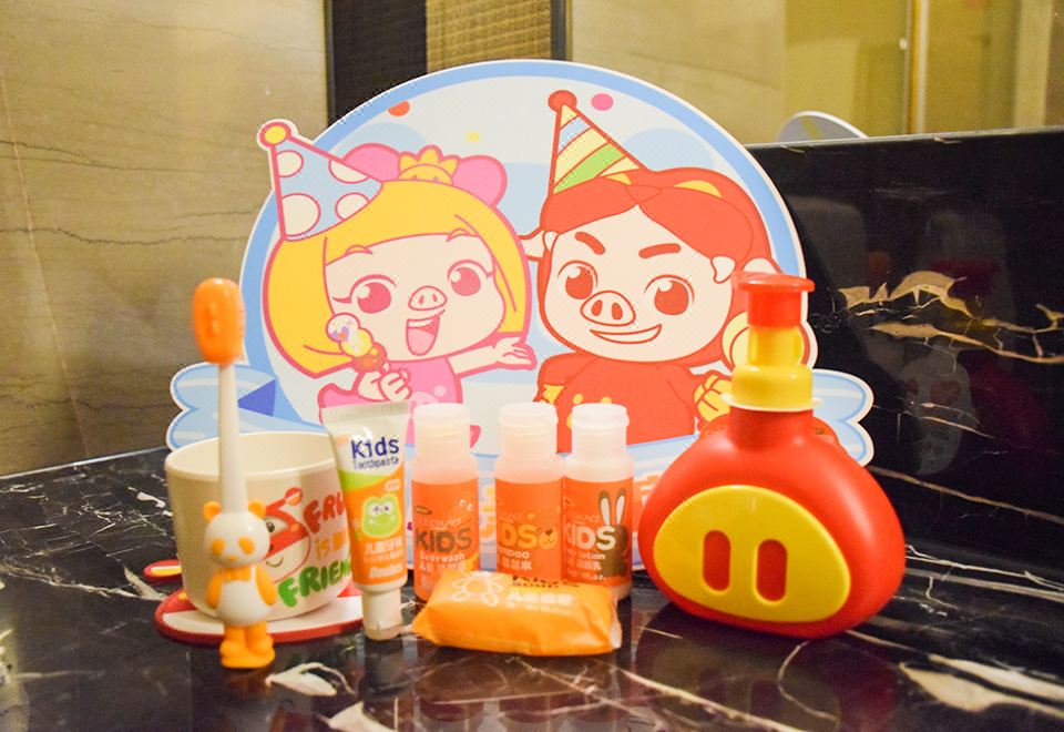 猪猪侠亲子双床房