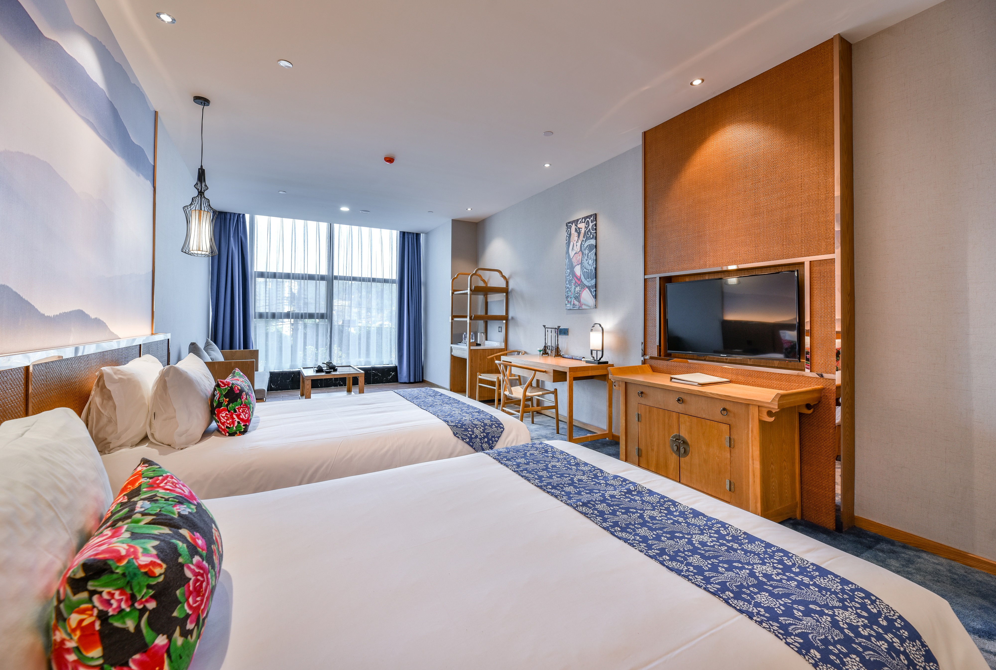 奢雅双床房-恒温热水-中央空调-全景落地窗